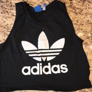 Adidas crop top❤️